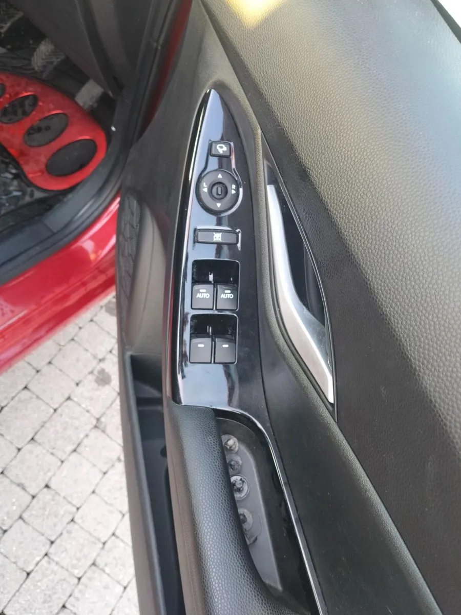 Hyundai ix20 2017 - Image 5