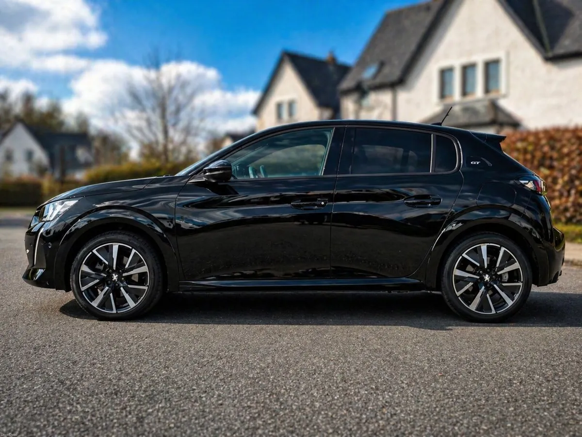2021 - Peugeot 208 (Premium GT Trim)- 1.2L Petrol - Image 3