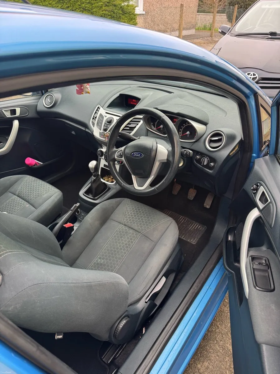 Ford fiesta 2012 1.4 diesel - Image 4