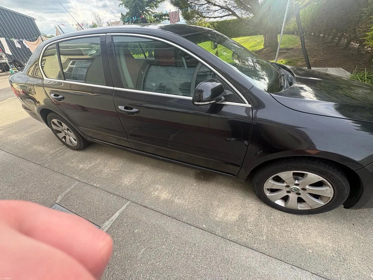 Skoda superb 2009 1.9 tdi - Image 2
