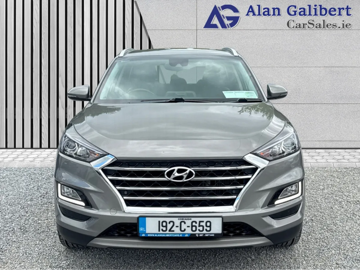 Hyundai Tucson 1.6 Diesel EXECUTIVE PLUS 5DR - Image 4