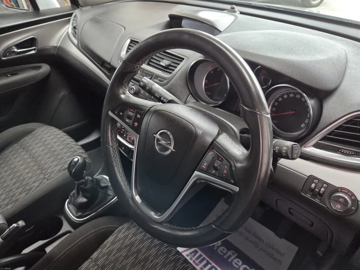 Opel Mokka SC 1.6 CDTI 136PS 4DR - Image 2