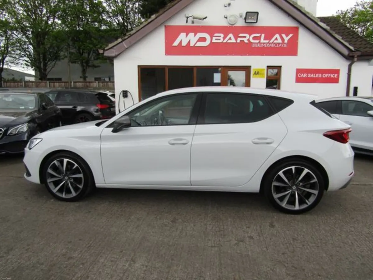 SEAT Leon 2.0tdi 150HP DSG FR 5DR Auto - Image 4