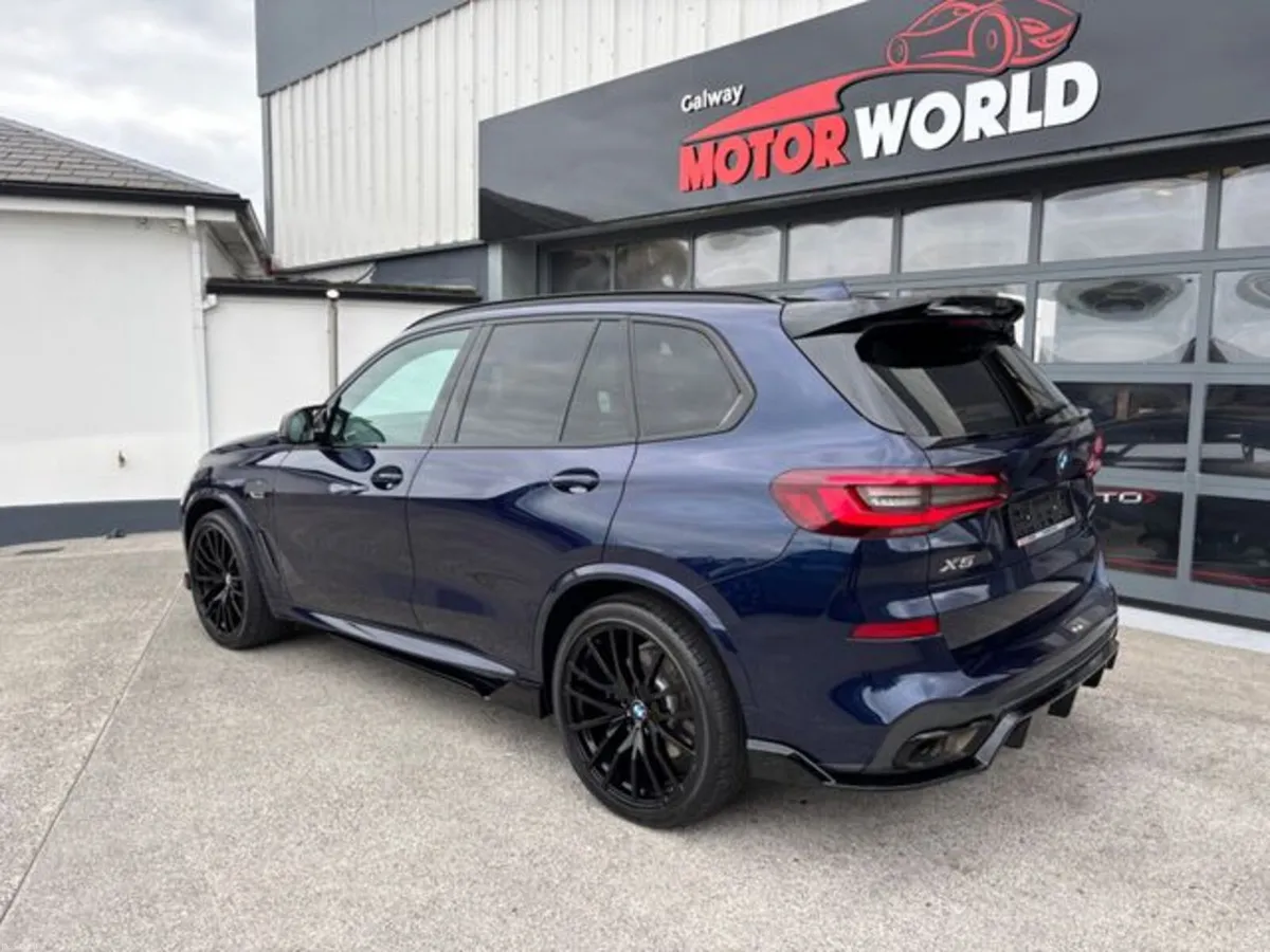 BMW X5 X DRIVE45E M SPORT AUTO PRO & COMFORT PACK - Image 2