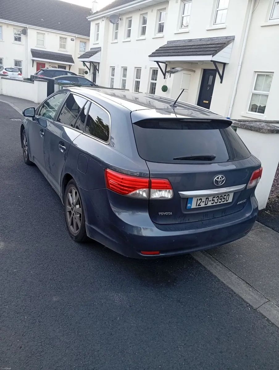 Toyota Avensis 2012 - Image 4