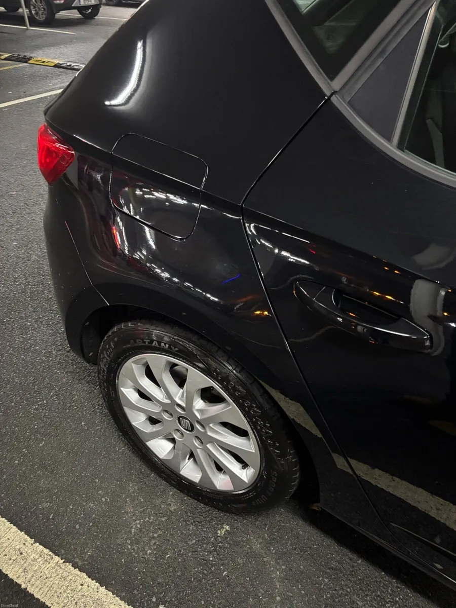 Seat Leon Automatic - Image 2