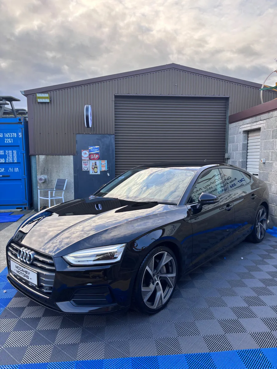 Audi A5 2017 - Image 2