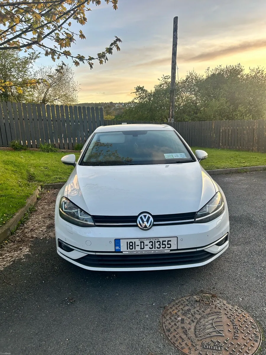 181 VW Golf 1L Petrol - Image 1