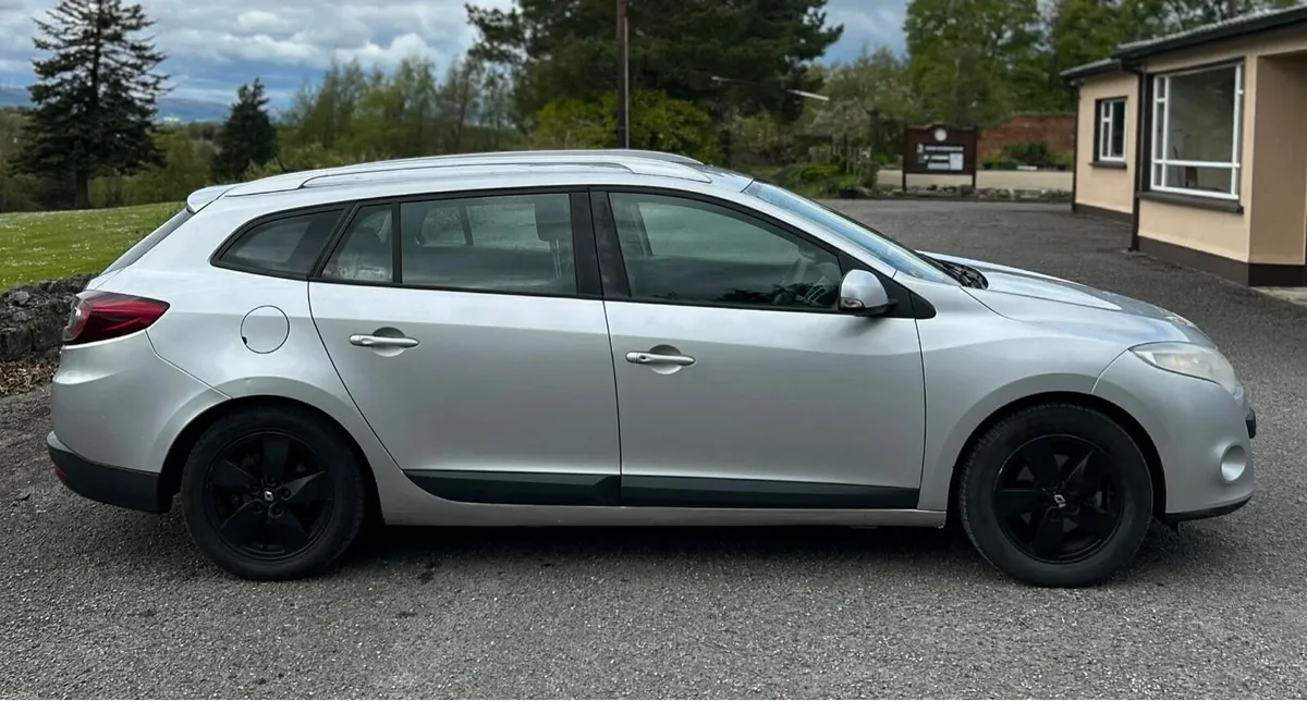 Car for sale with NCT - Image 4