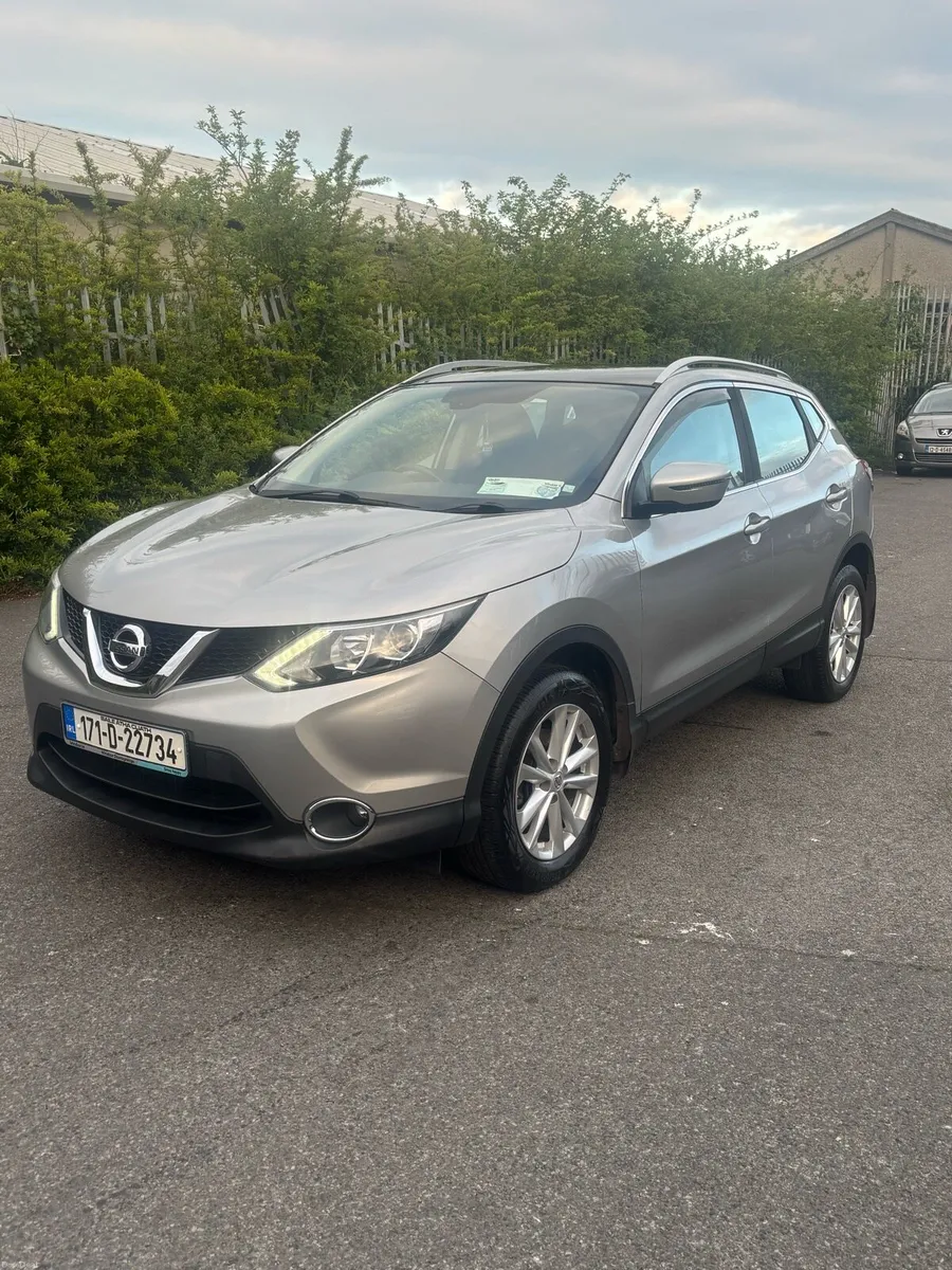 2017 Qashqai (low mileage ) - Image 2