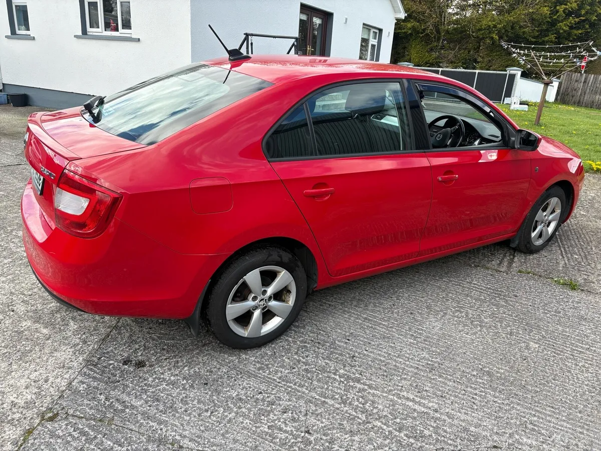Skoda Rapid - Image 3