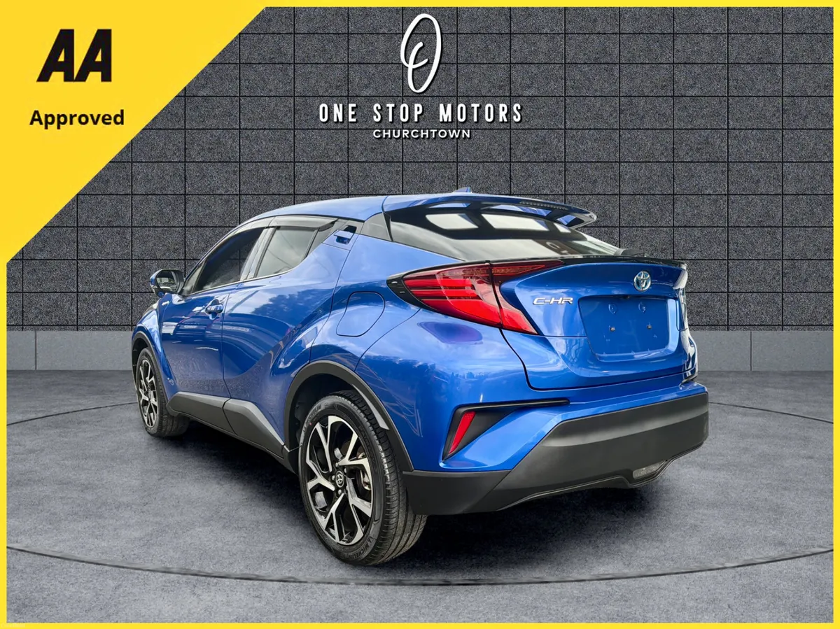 2020 Toyota C-HR *PETROL HYBRID* LUNA SPORT-WOW - Image 2
