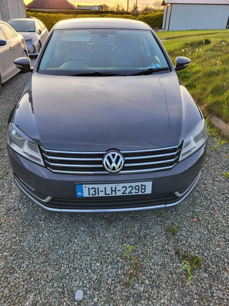 Volkswagen Passat 2013 - Image 1