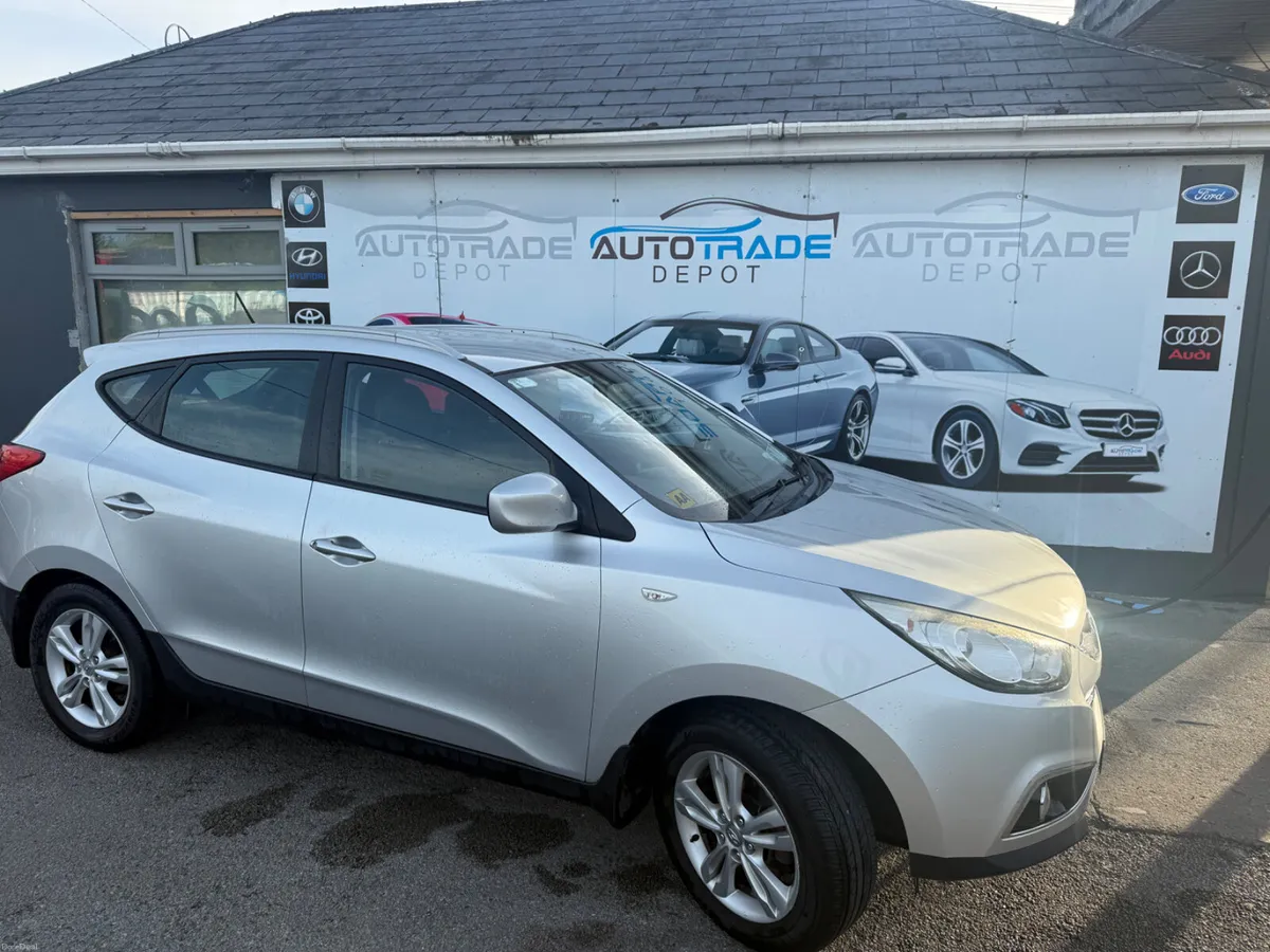 HYUNDAI IX35  TAX/NCT 5/27 - Image 2