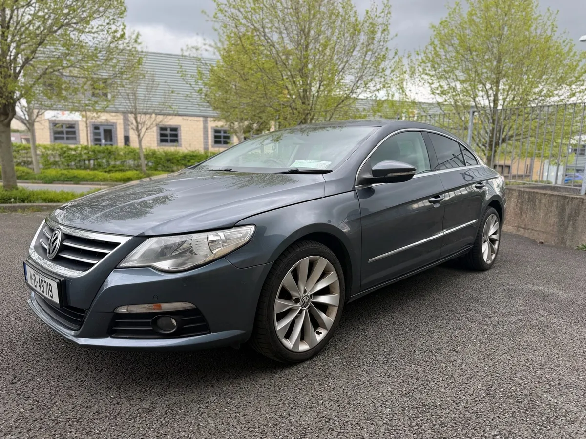 VOLKSWAGEN PASSAT CC - Image 1