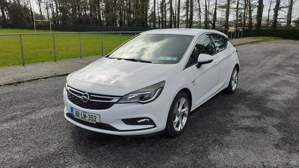 Opel Astra 2016 SRI 1.4 Turbo 150HP - Image 1