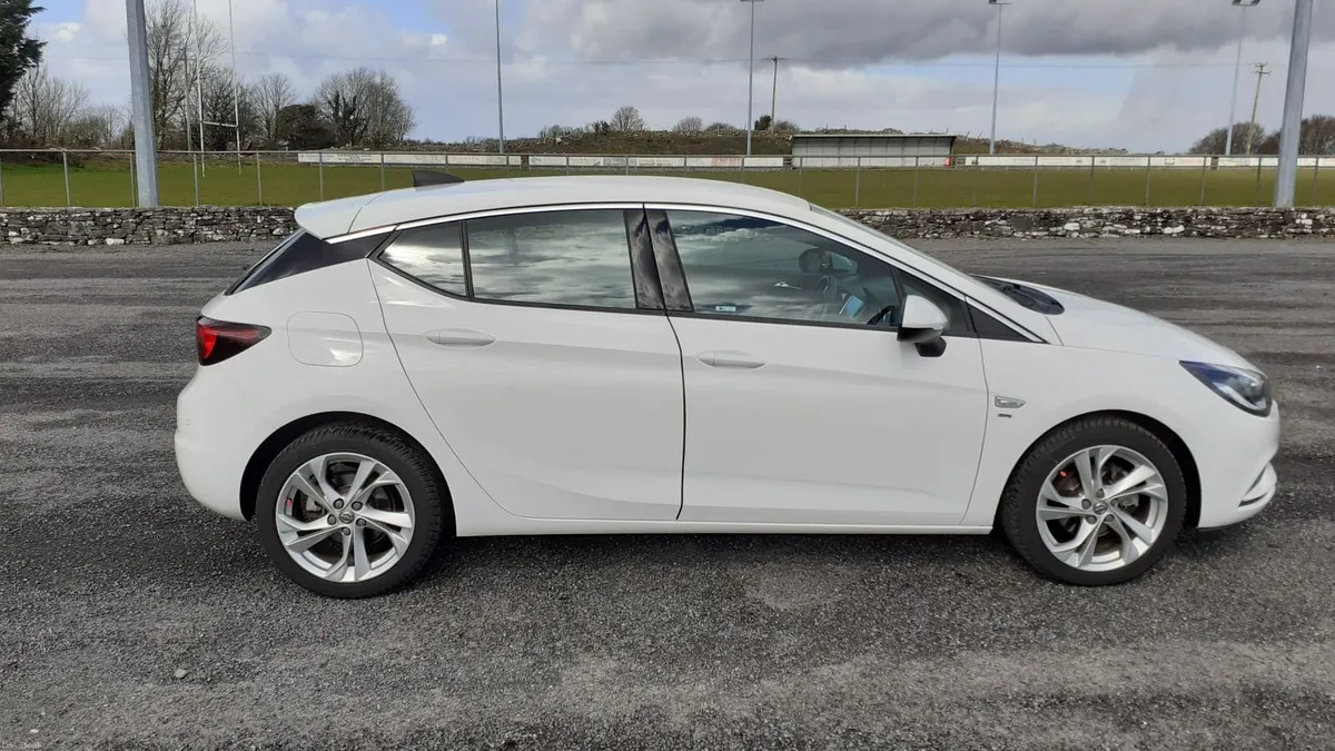 Opel Astra 2016 SRI 1.4 Turbo 150HP - Image 4