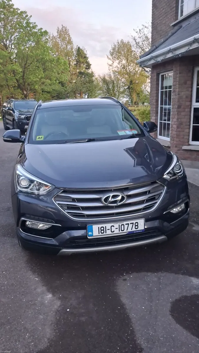 Hyundai Santa Fe 2018 - Image 1