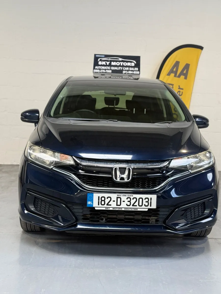 2018 Honda Fit 1.5 Hybrid Automatic,CarPlay - Image 2