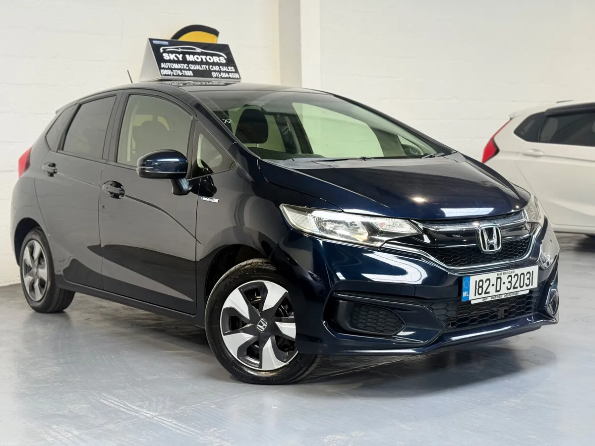2018 Honda JAZZ/ Fit 1.5 Hybrid Automatic - Image 3