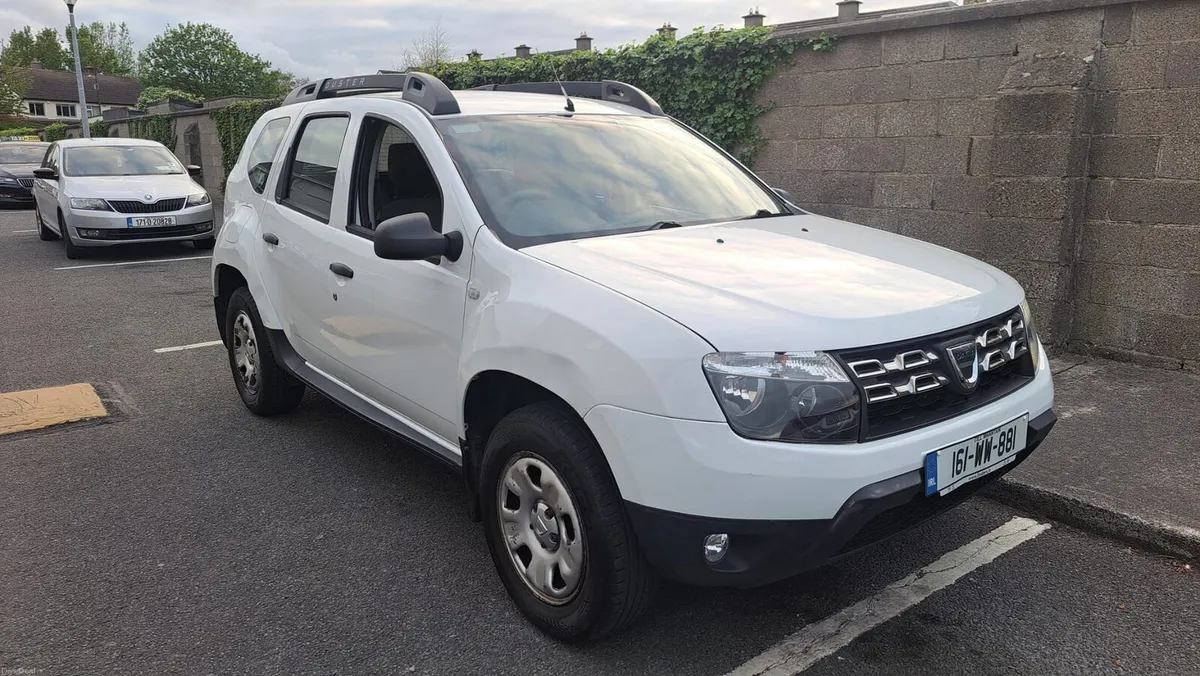 Dacia jeep 2016 1.5diesel new nct 01 2027 low kilo - Image 1