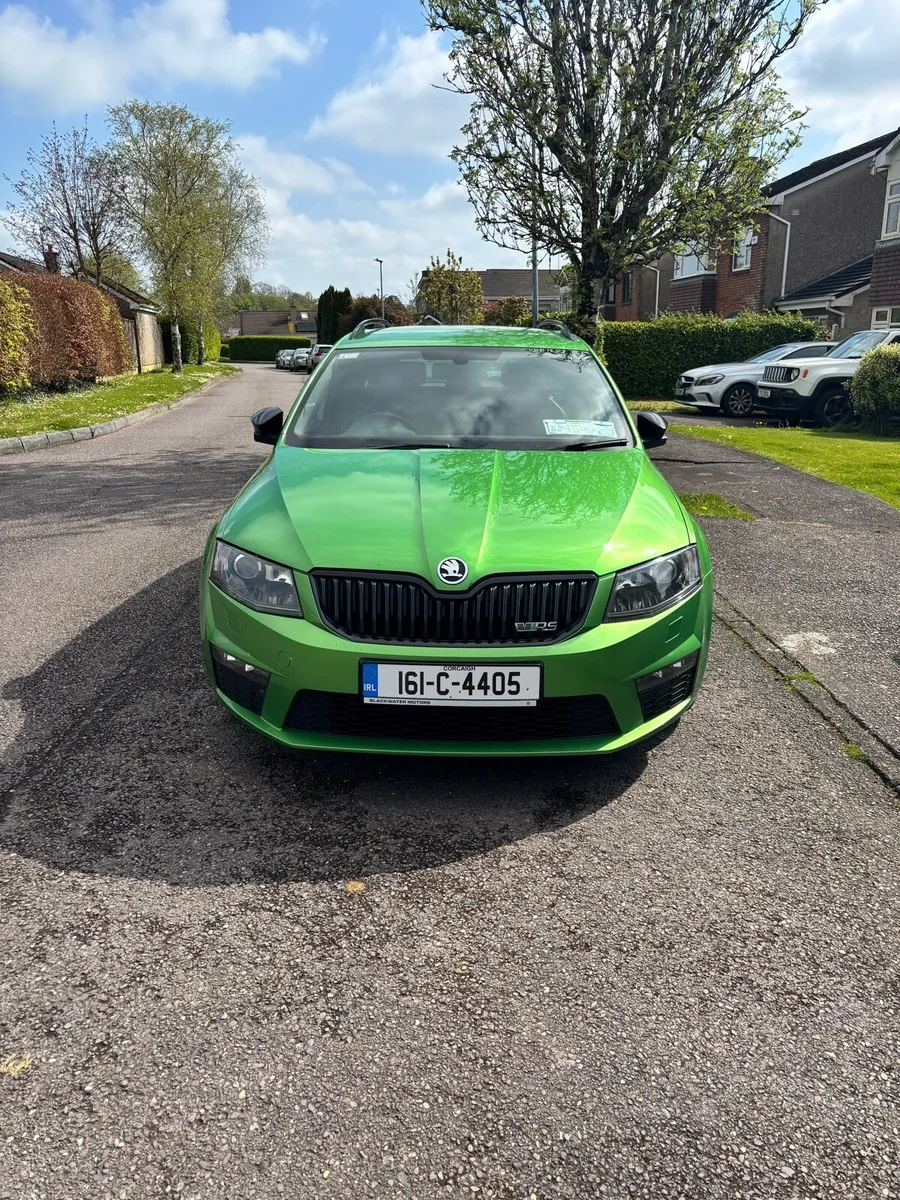 Skoda Octavia RS Combi - Image 2