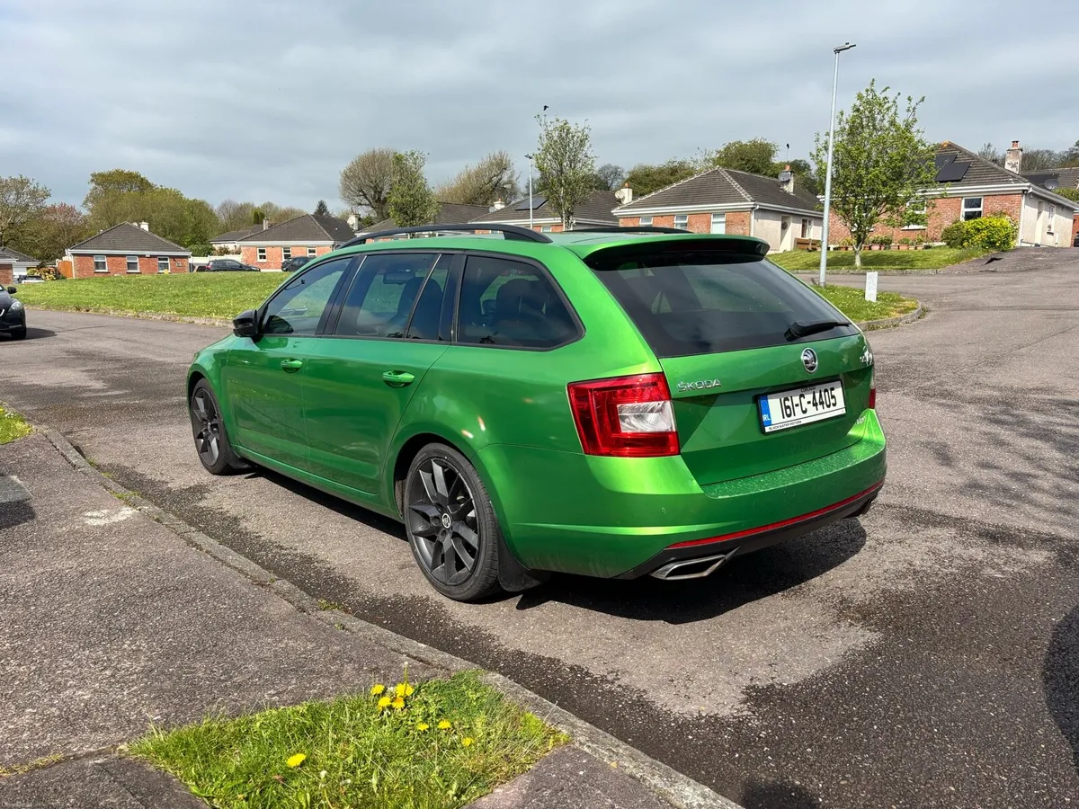 Skoda Octavia RS Combi - Image 4