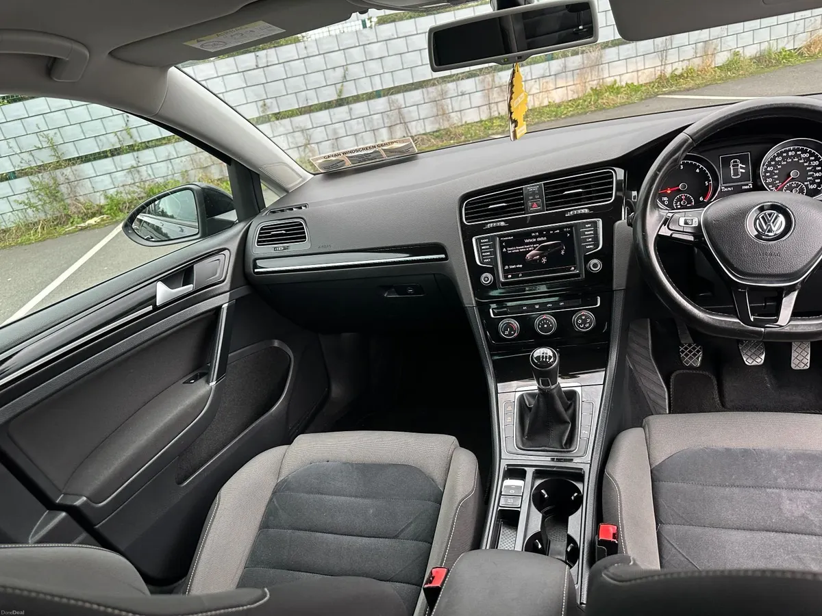 2015 VW Golf 2.0 TDI GT BMT 150PS 5DR - Black - Image 4