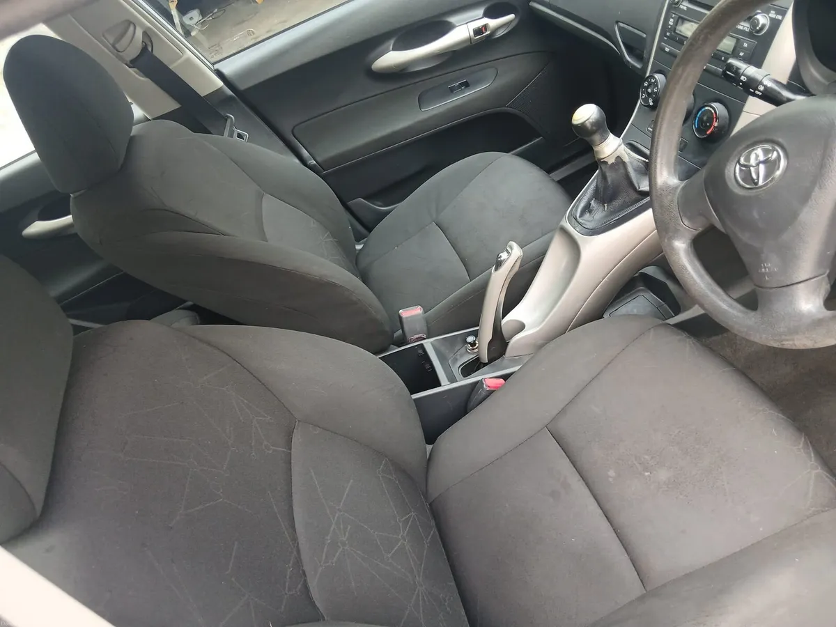 2009 Toyota Auris D4D NCT 03/27 Tax 07/26 - Image 3