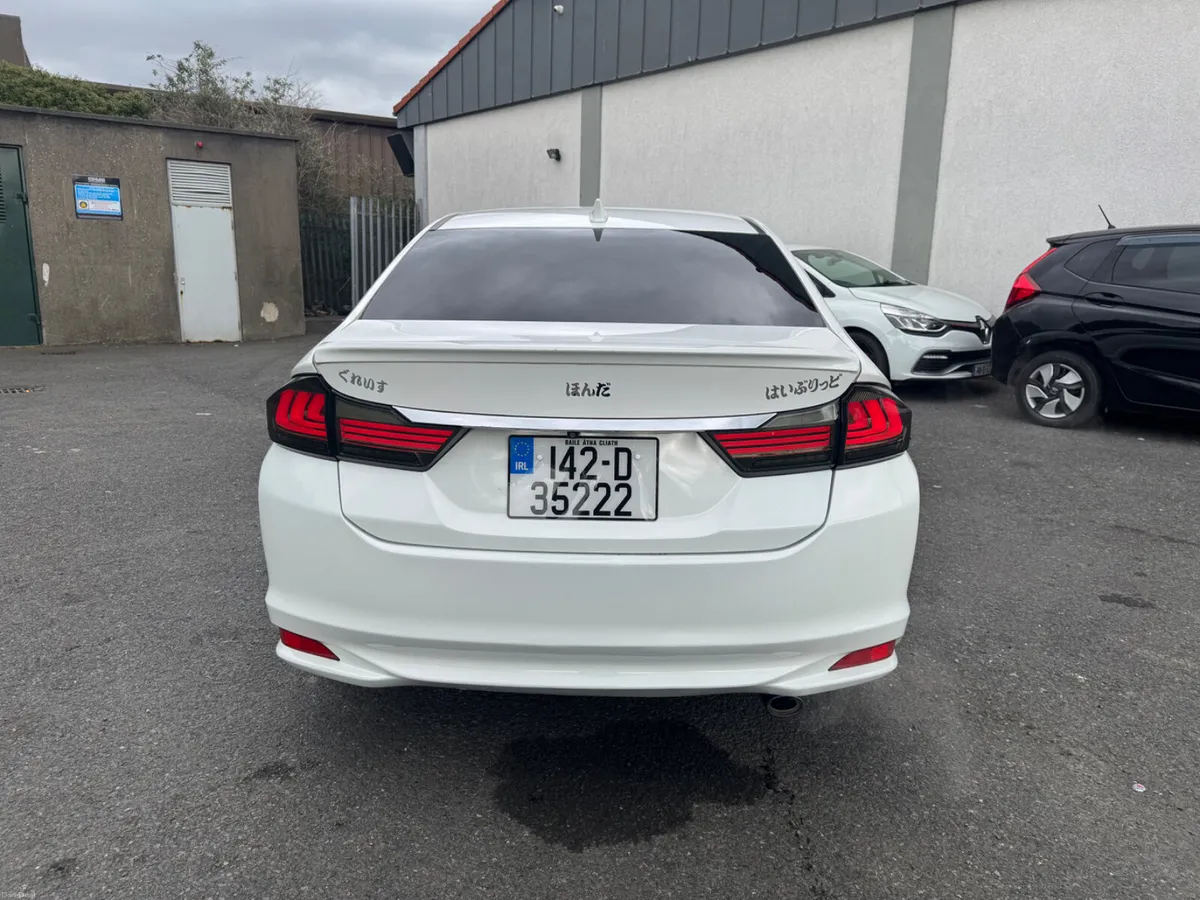 Honda Grace 1.5 Hybrid automatic - Image 6