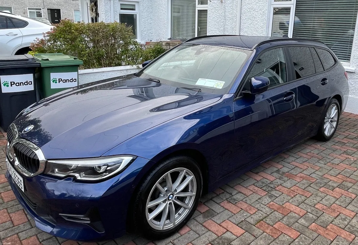 BMW 3-Series 2020 - Image 2
