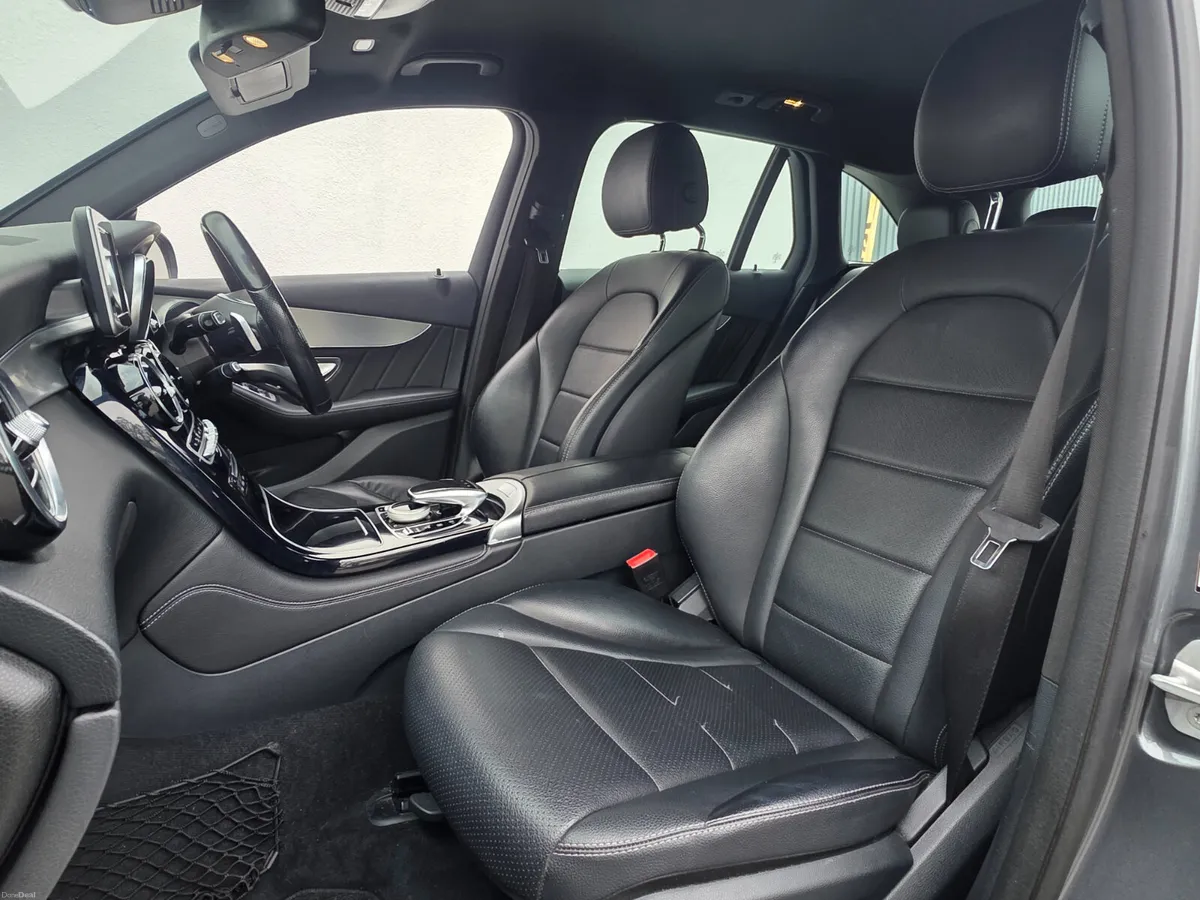 2016 MERCEDES-BENZ GLC250D AMG SPORT AUTOMATIC - Image 4