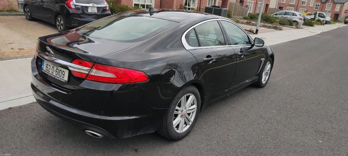 Jaguar XF - Image 4