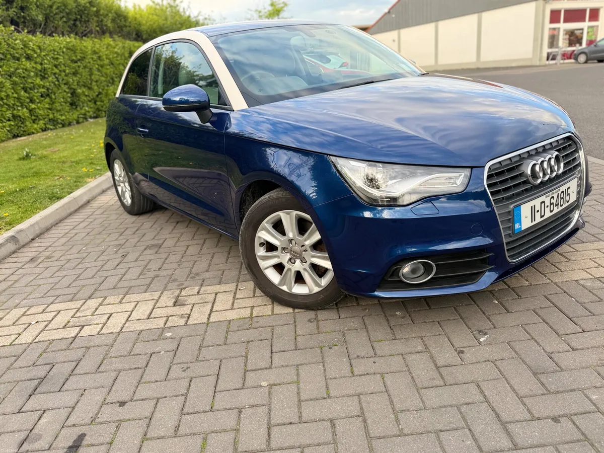 Audi A1 2011 Automatic 39 km - Image 1
