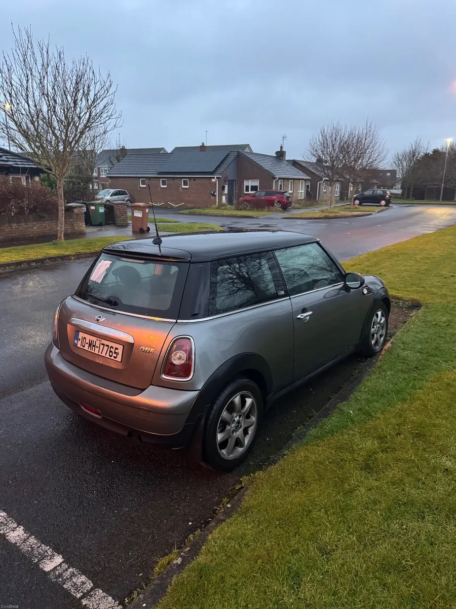 Mini One 2010 - Image 4