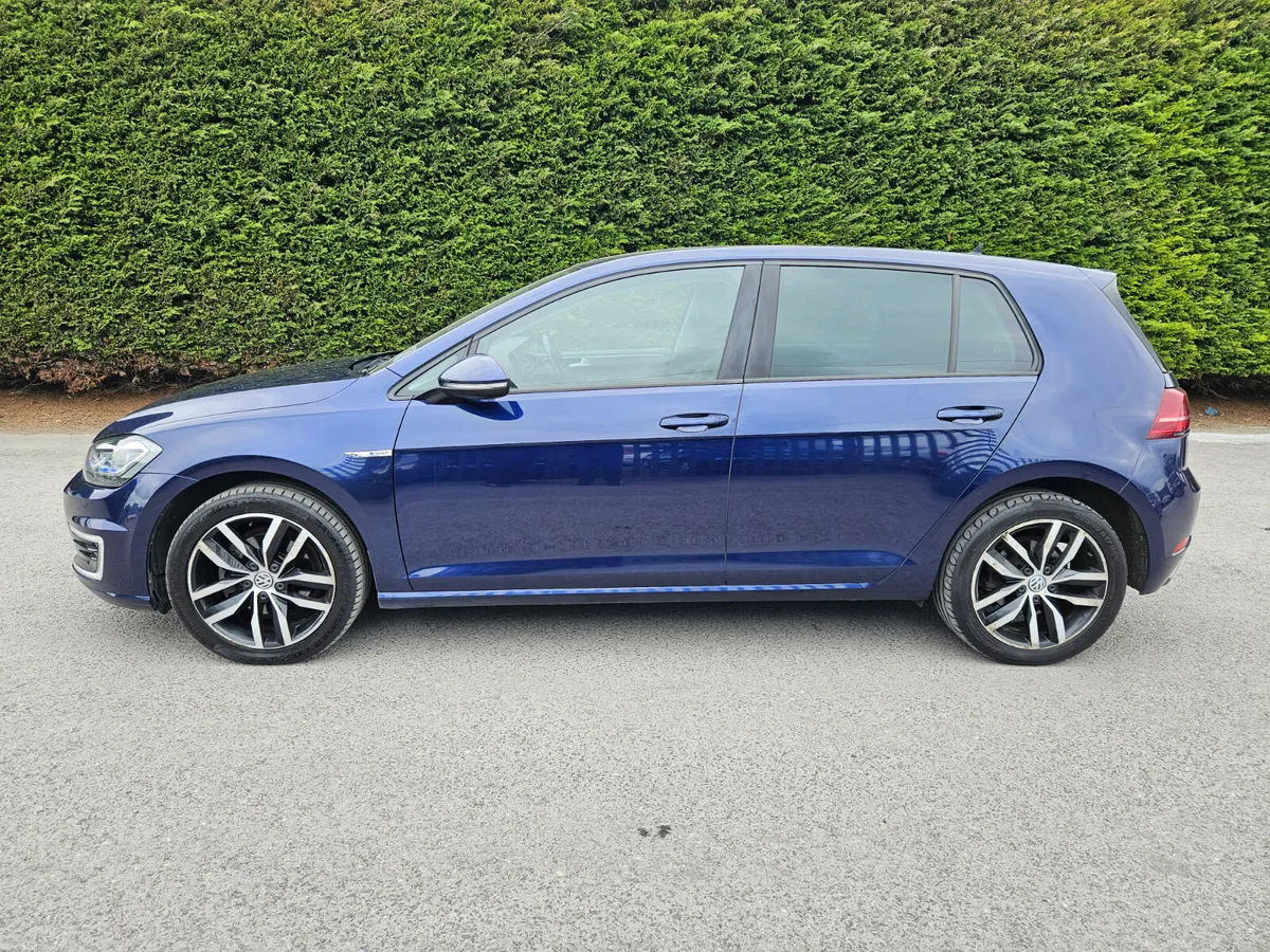 Volkswagen Golf 2019 E GOLF ELECTRIC AUTOMATIC - Image 3