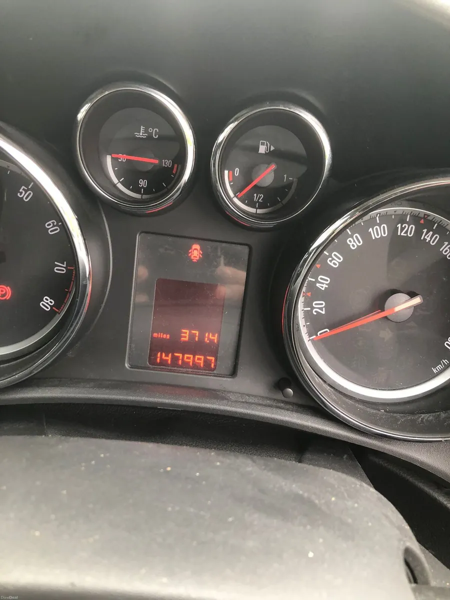 2011 Opel Astra for sale - Image 4