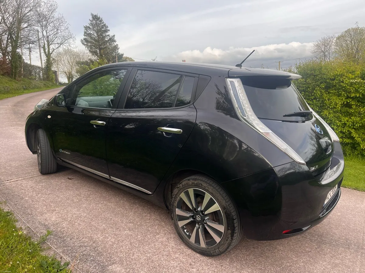 Nissan Leaf Tekna - Image 2