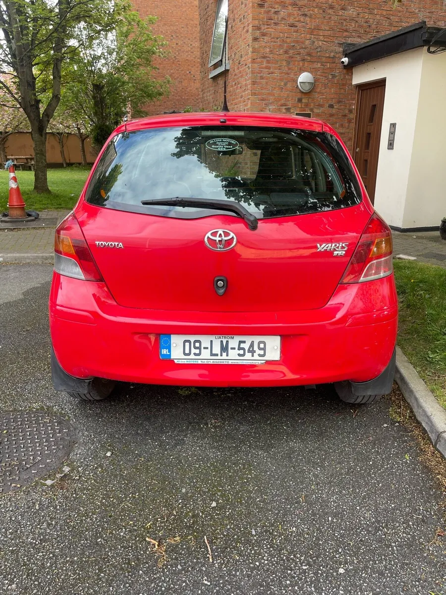 Toyota Yaris - Image 2