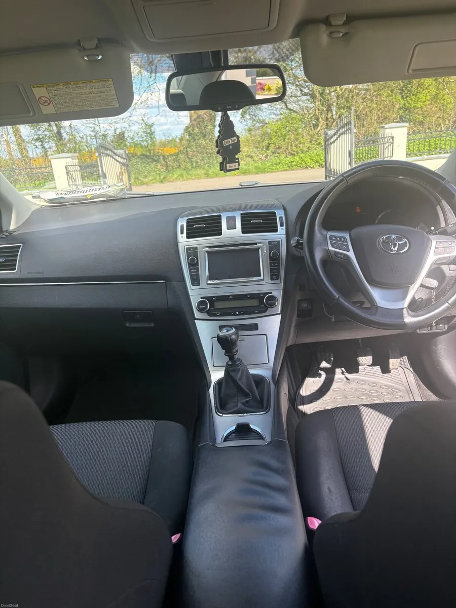 Toyota Avensis 2013 - Image 4