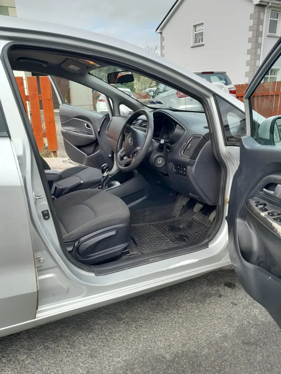 Kia Rio 2013 - Image 4