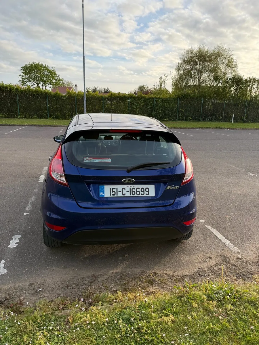 Ford Fiesta Zetec 1.25 (2015) - Image 3