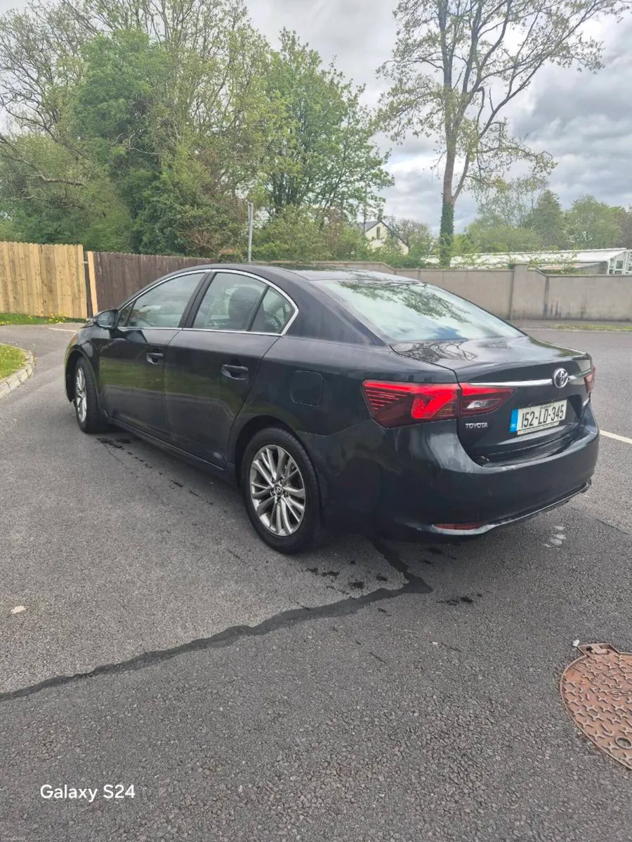 Toyota Avensis Diesel  One  Owner - Image 3