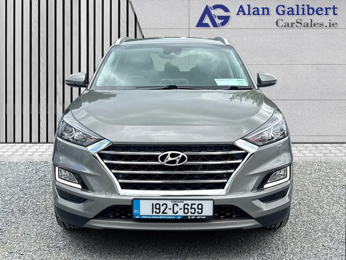 Hyundai Tucson 1.6 Diesel EXECUTIVE PLUS 5DR - Image 4