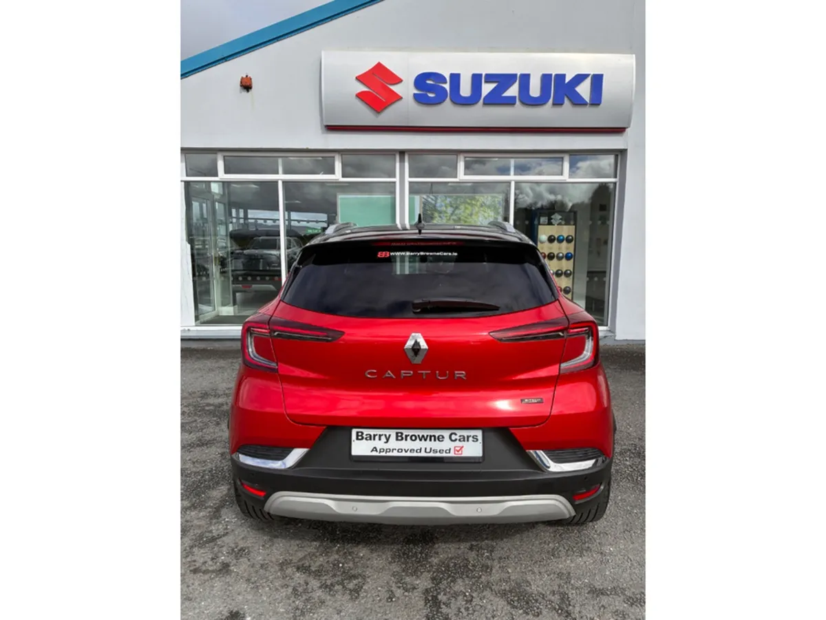 Renault Captur TECHNO E-TECH HEV - Image 5