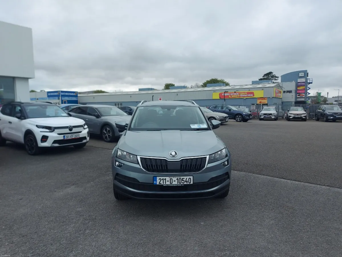 Skoda Karoq AMBITION 1.6 TDI 115HP 5DR DSG - Image 2