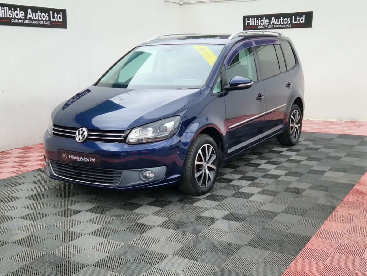 Volkswagen Touran HIGHLINE 1.4 PETROL AUTOMATIC 7 - Image 3