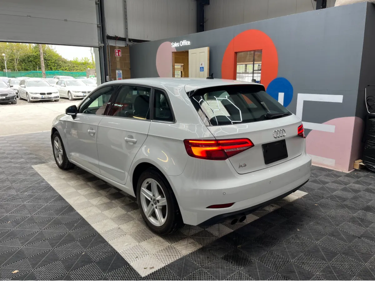 Audi A3 2020 AUDI A3 30 TFSI 1.4 AUTOMATIC / CRUIS - Image 4