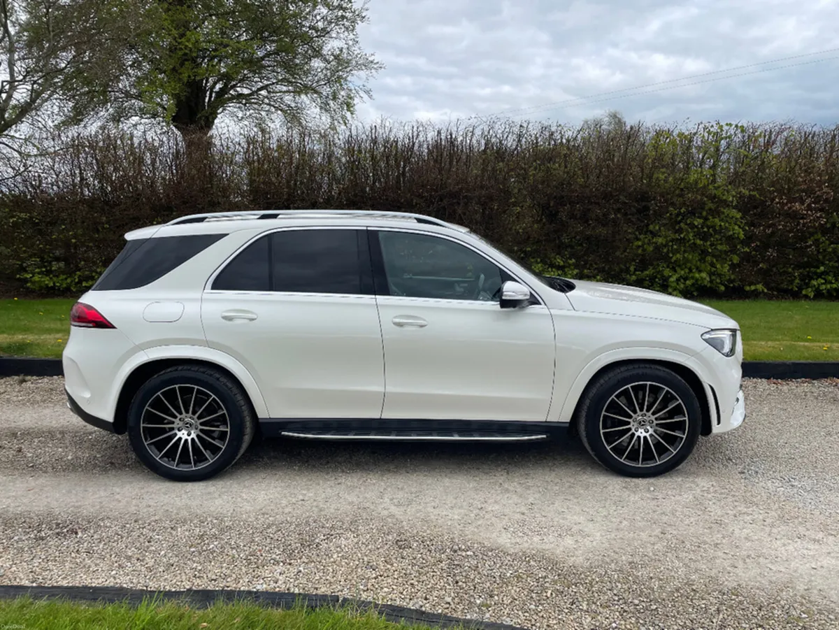 Mercedes-Benz GLE 350 AMG LINE PREMIUM DE 4MATIC - Image 4
