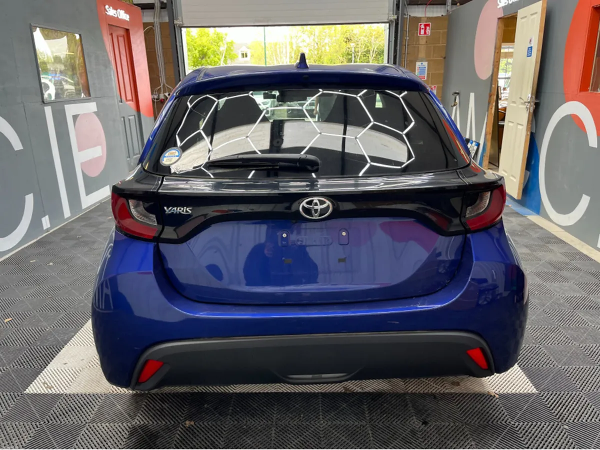 Toyota Yaris 2021 TOYOTA YARIS X 1.0 AUTOMATIC / R - Image 3